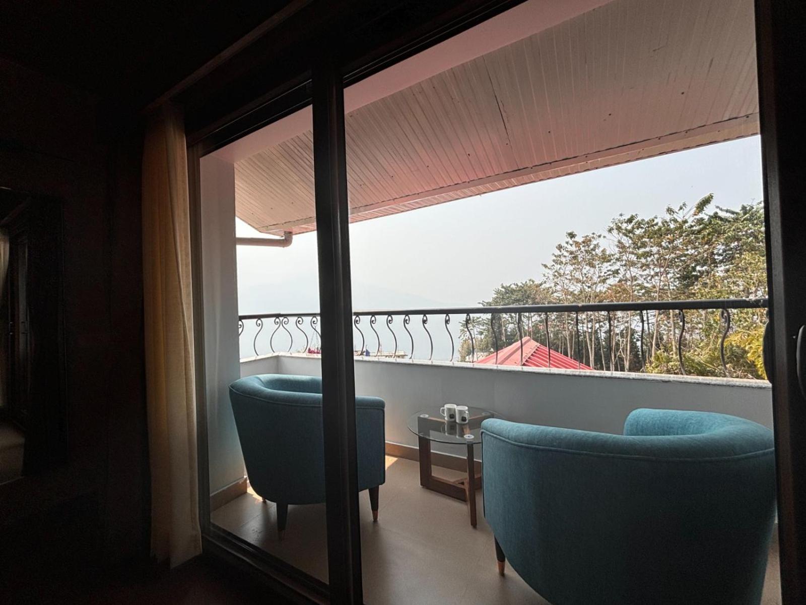 Blue Orchid Premium Otel Kalimpong Dış mekan fotoğraf