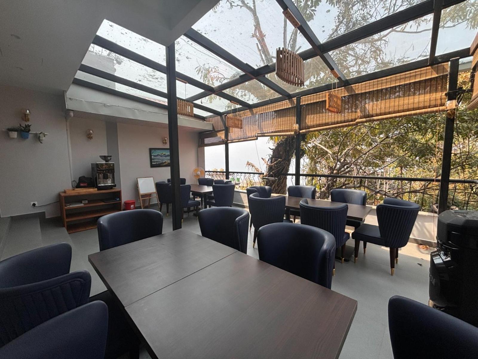 Blue Orchid Premium Otel Kalimpong Dış mekan fotoğraf