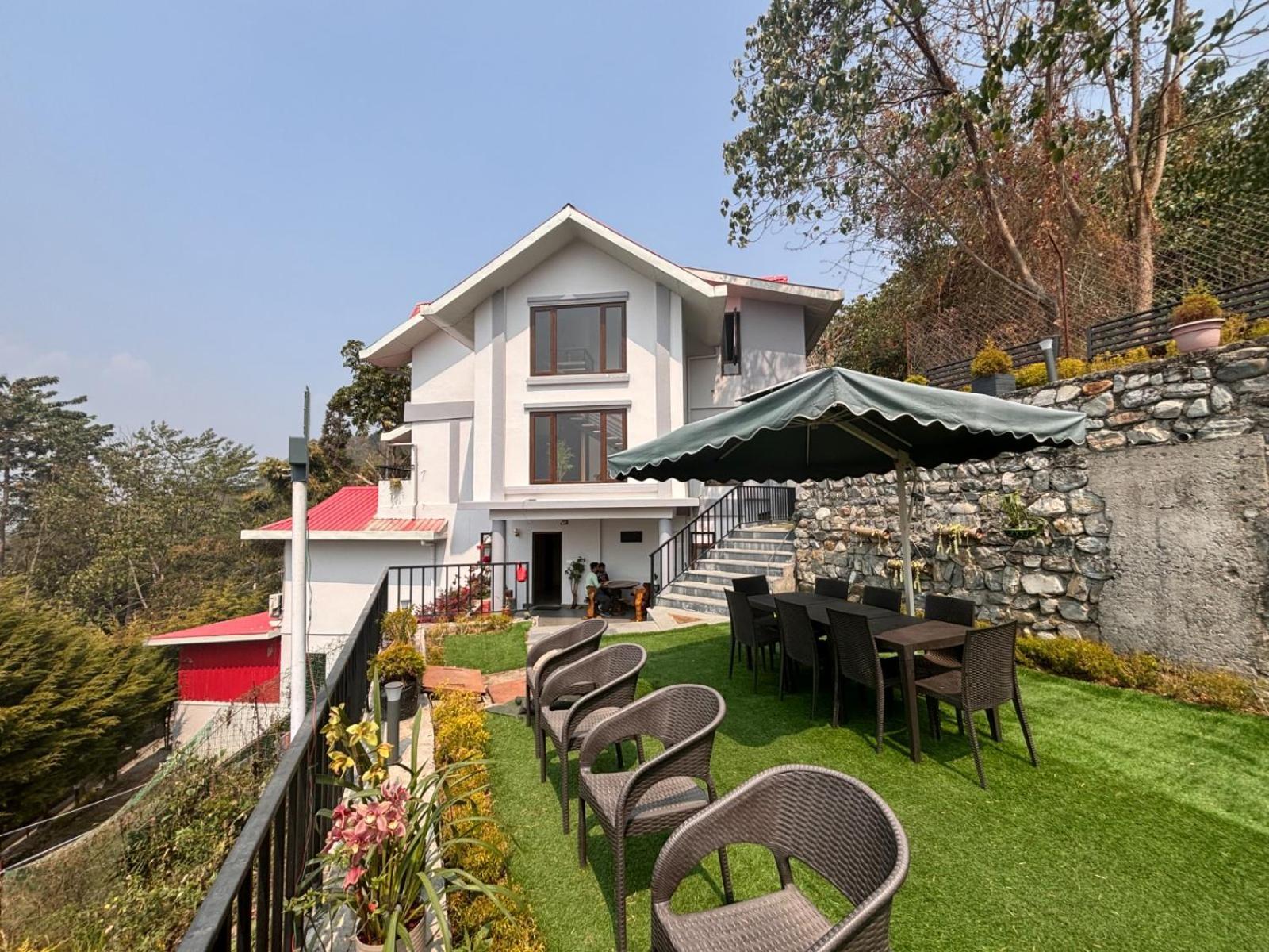 Blue Orchid Premium Otel Kalimpong Dış mekan fotoğraf