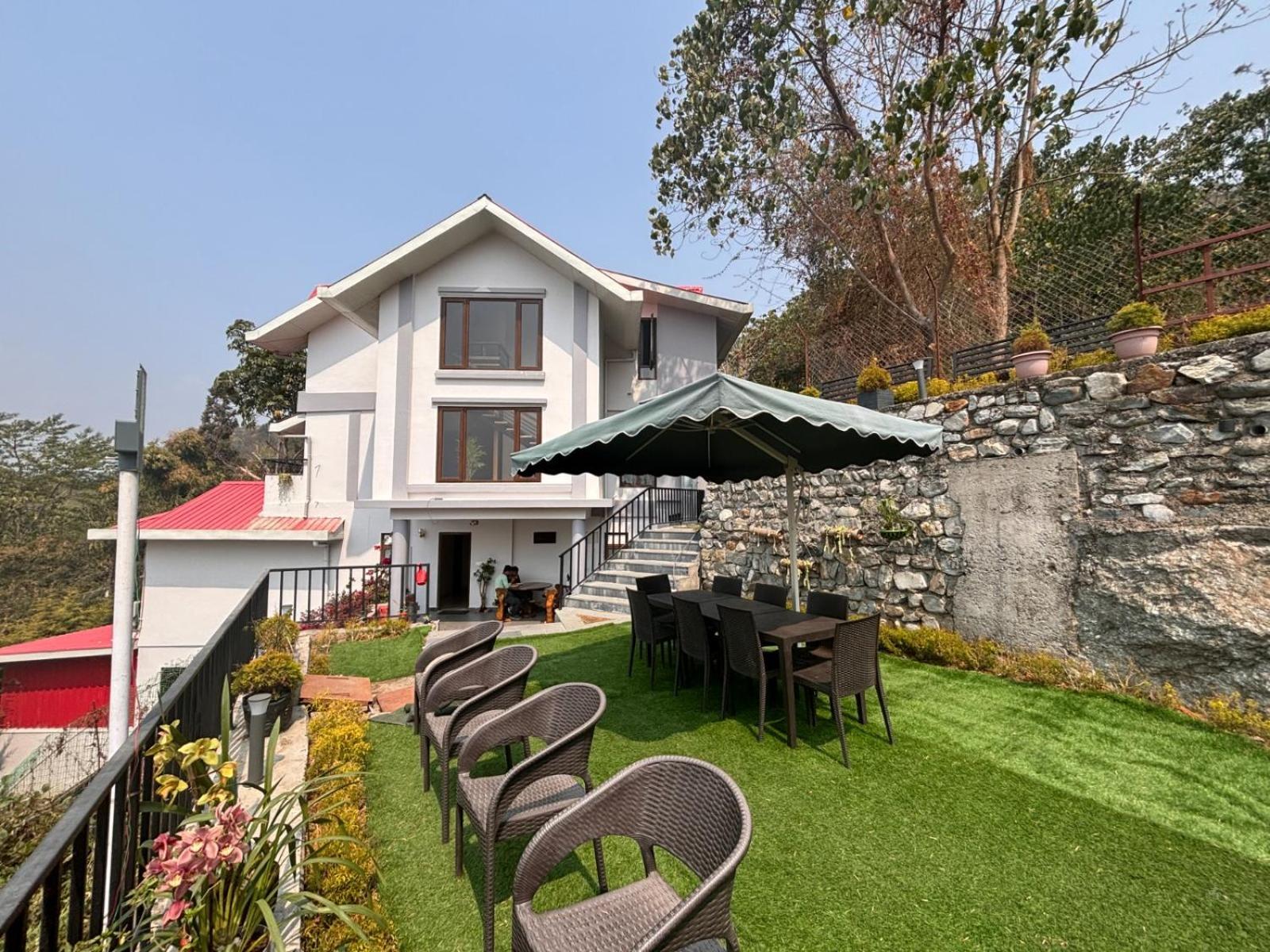 Blue Orchid Premium Otel Kalimpong Dış mekan fotoğraf