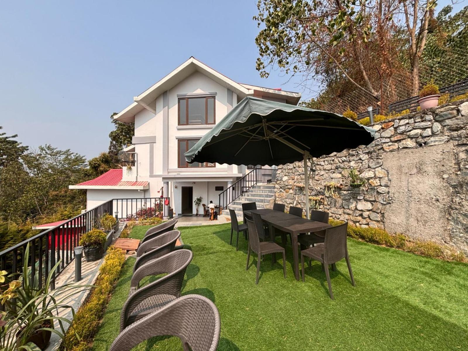 Blue Orchid Premium Otel Kalimpong Dış mekan fotoğraf